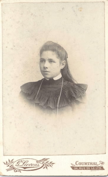 0030Gabriella1898.jpg